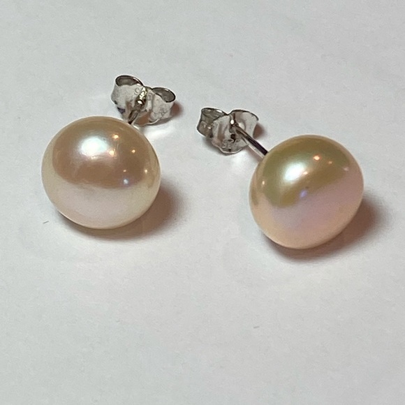 SJC Freshwater Pearl Earrings with .925 Posts - Picture 3 of 5